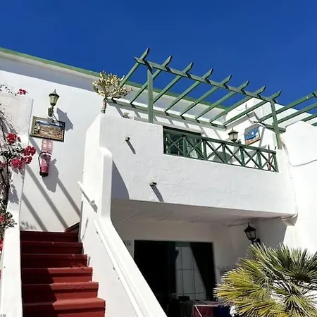 Casa Baxter - 1 Bedroom In Matagorda With Communal Pool Hotel Tías